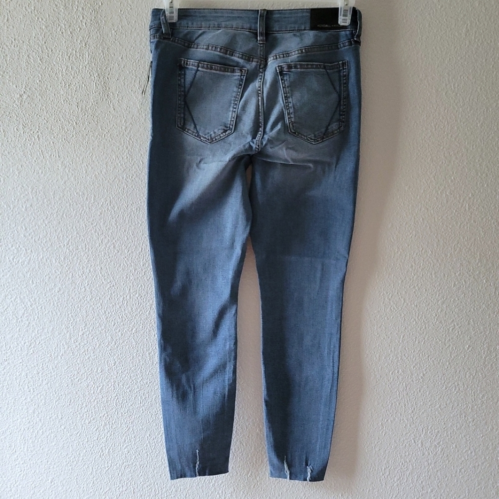 Kendall & Kylie Jeans - Picture 4 of 15